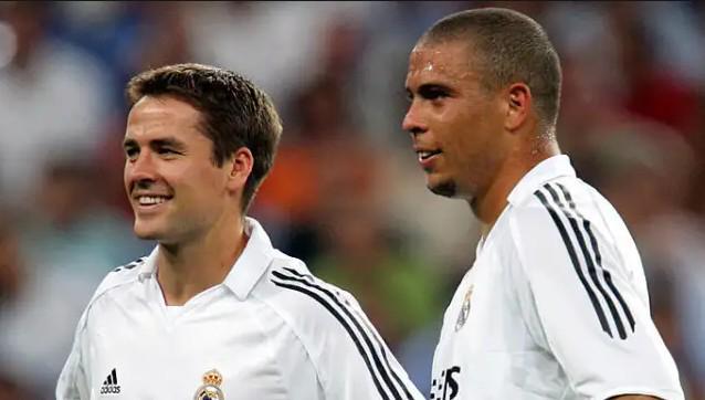 憑藉兩粒進 憑藉兩粒進